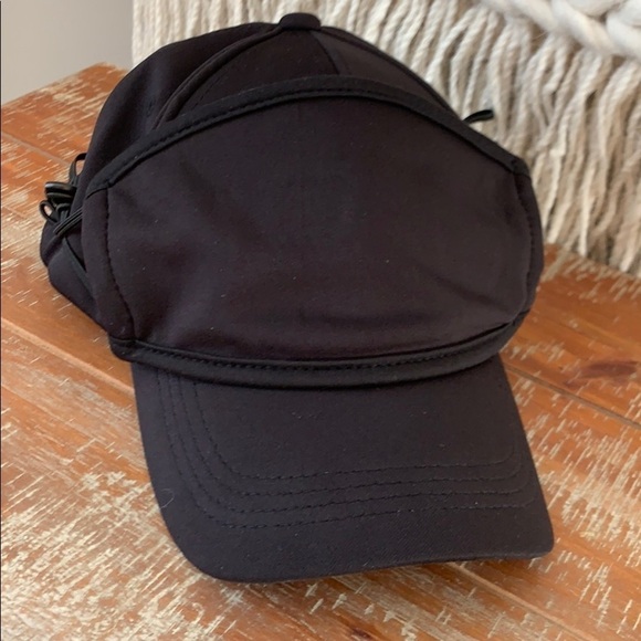 Hat+Mask by David Young - Picture 1 of 7
